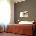 Al Cason Otel